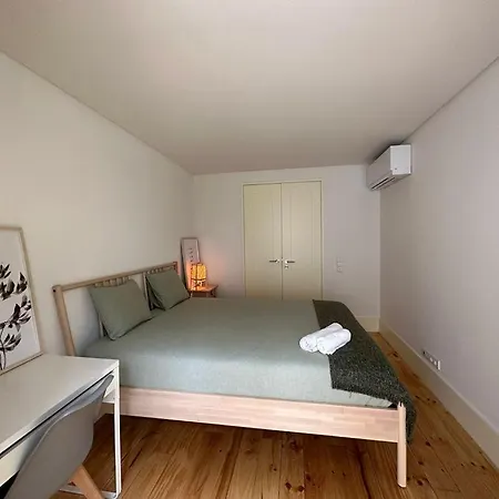Luxuoso Quarto Com Banheiro Privativo No Centro De Lisboa-3